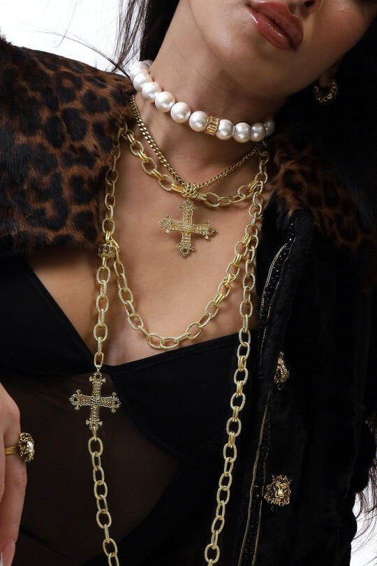 ASTRION PEARL CHOKER NECKLACE