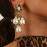 LYXARA PEARL EARRINGS