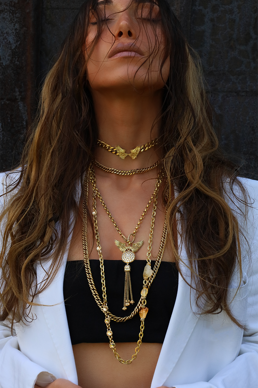 MIAN ANGEL WING CHOKER NECKLACE