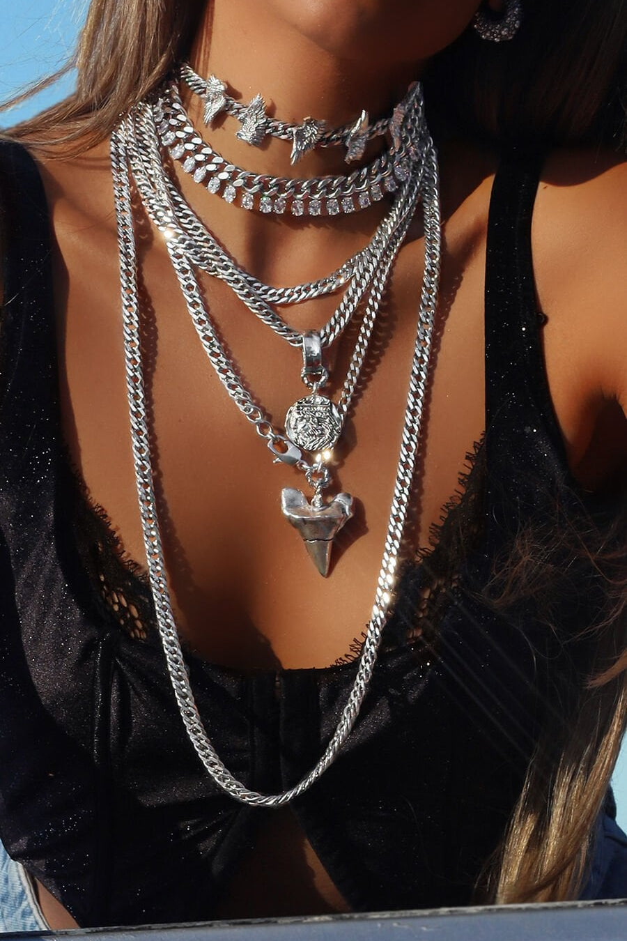 MONARCH MEDALLION NECKLACE