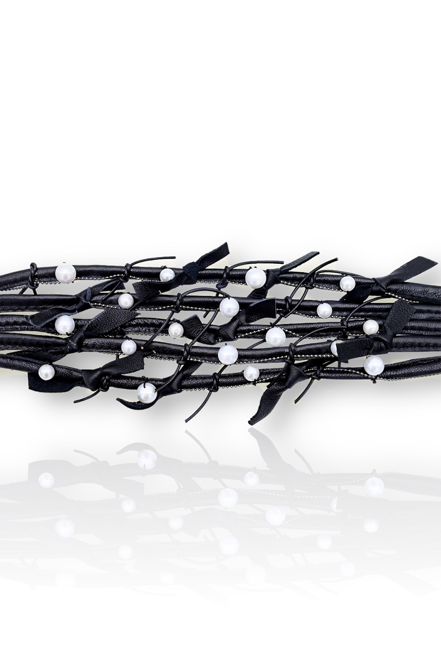 PELLIS LEATHER CHOKER NECKLACE