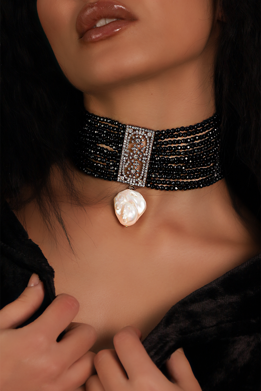 SCHERS ONYX CHOKER NECKLACE